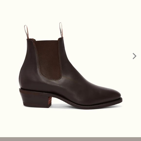 R.M.Williams lady yearling boot in chestnut. EUC. - Picture 11 of 11